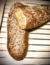 Cargar imagen en el visor de la galería, Pack pan de proteínas caja 4 unidades y media docena de magdalenas (el pan se puede congelar)